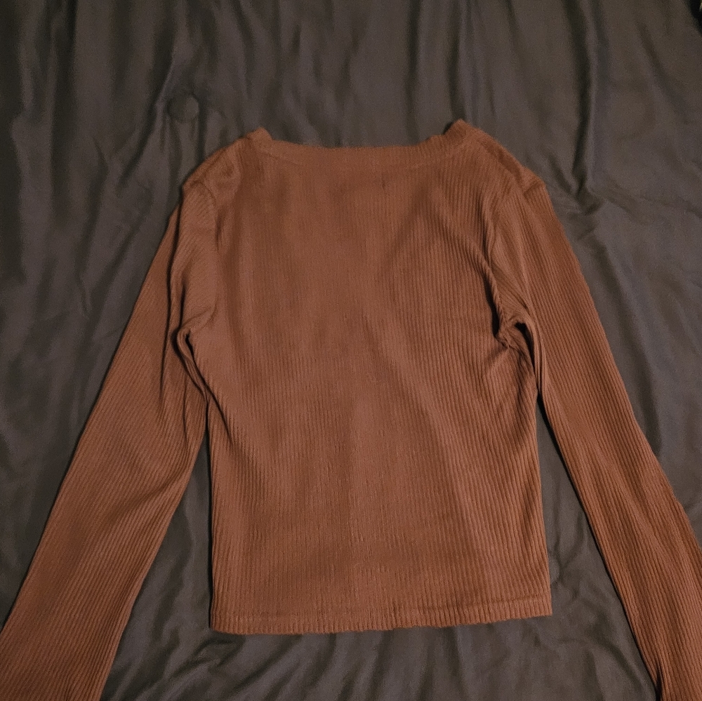 Button down sweater - Picture 2 of 2